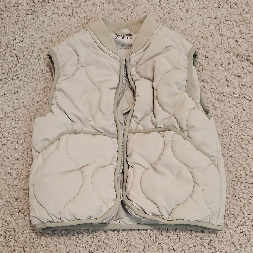 Cream/lught Green Quilted Vest Kids